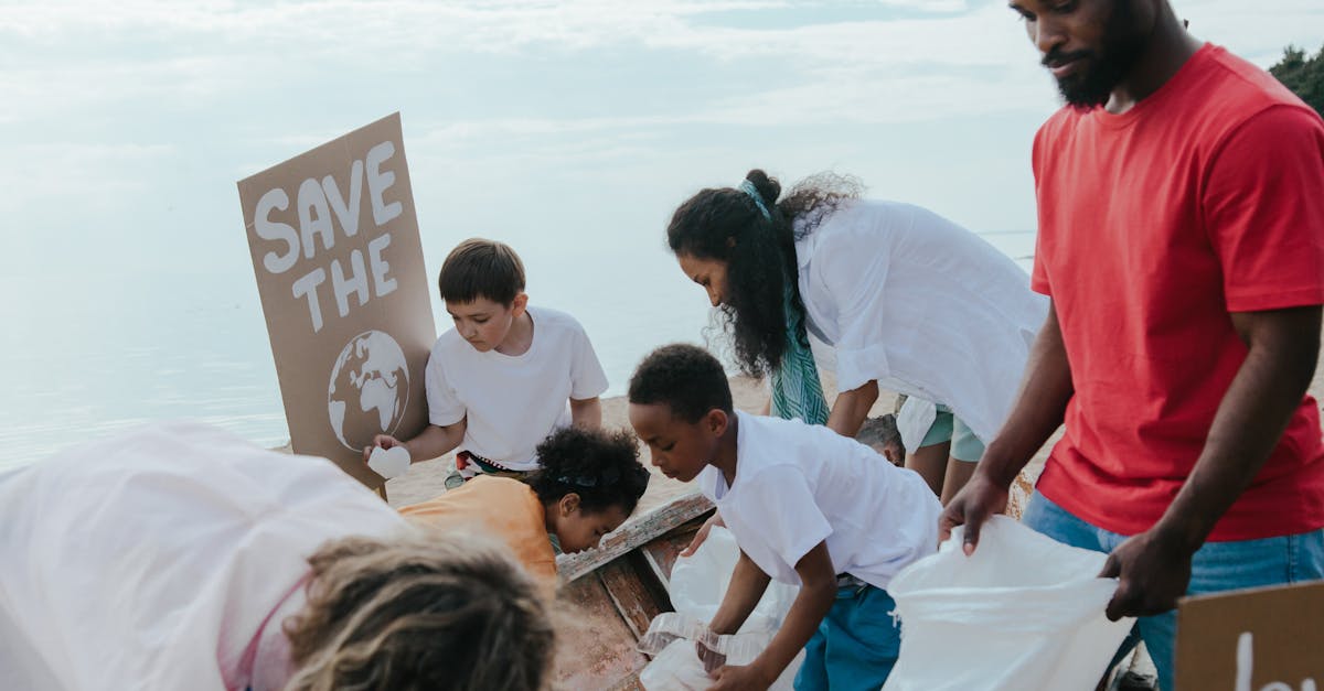 découvrez l'importance de la responsabilité sociale des entreprises (rse) dans le monde moderne. apprenez comment les entreprises peuvent avoir un impact positif sur la société, l'environnement et l'économie tout en renforçant leur image et leur engagement envers leurs parties prenantes.