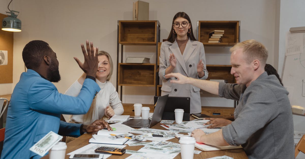 découvrez l'importance de la communication internationale dans un monde globalisé. apprenez comment les échanges interculturels renforcent les relations, favorisent la compréhension mutuelle et propulsent le développement des entreprises à l'échelle mondiale.