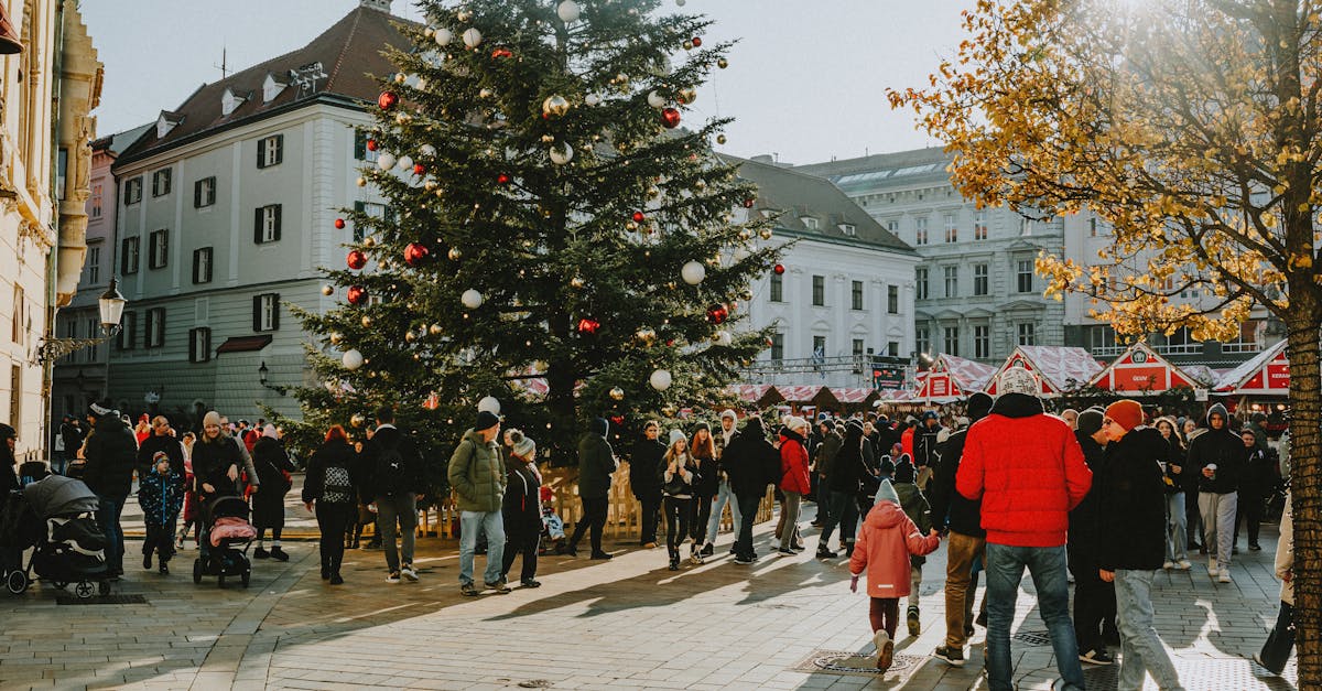 découvrez l'importance de la segmentation de marché pour identifier et cibler vos clients idéaux. apprenez comment analyser les différents segments pour optimiser vos stratégies marketing et améliorer vos performances commerciales.