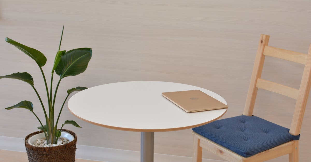 découvrez notre vaste sélection de mobilier de bureau moderne et ergonomique. améliorez votre espace de travail avec des bureaux, chaises et rangements de qualité, adaptés à vos besoins professionnels.